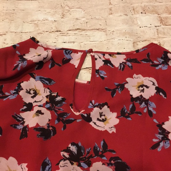 🌹Pink Rose Floral Top 🌹 - Picture 5 of 8